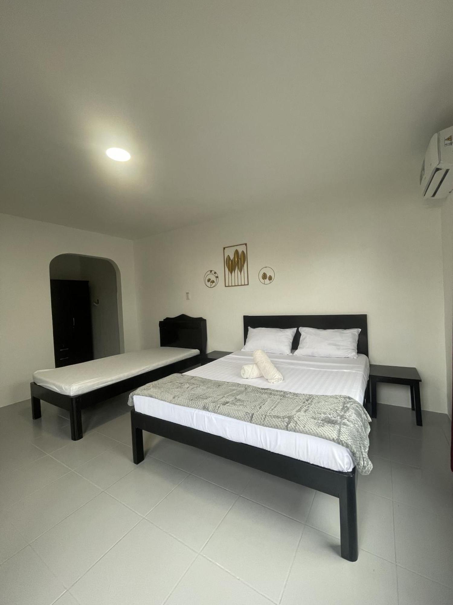 Hotel Sisters Inn Moalboal Ngoại thất bức ảnh