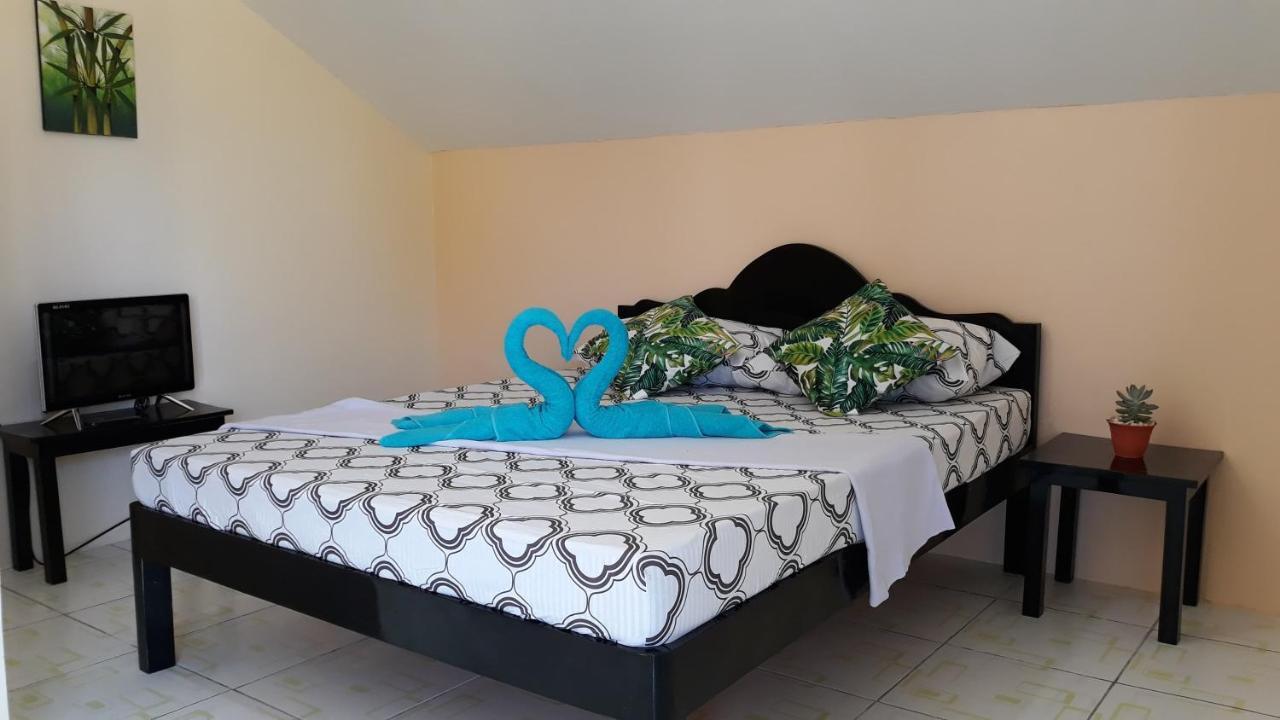 Hotel Sisters Inn Moalboal Ngoại thất bức ảnh